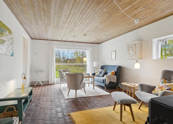 Ferienhaus 3 Bedroom Gorgeous In Jerup